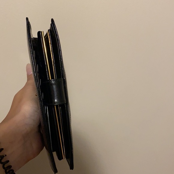 Vintage Chanel wallet 24k gold hardware *RARE* - Picture 12 of 15